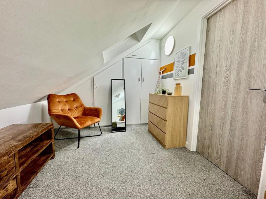 Stylish One Bedroom & A Sofa Bed Cardiff Extérieur photo