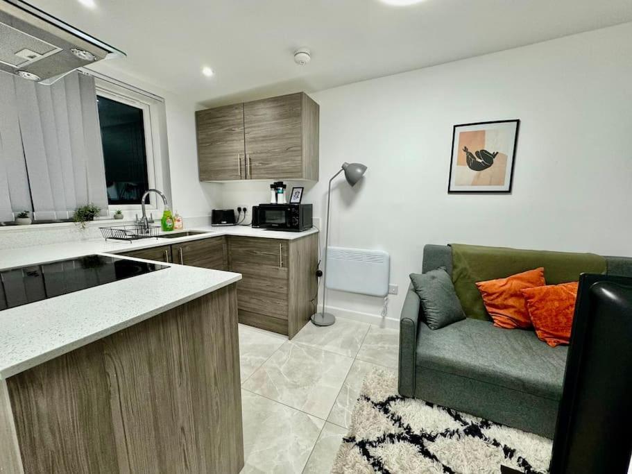 Stylish One Bedroom & A Sofa Bed Cardiff Extérieur photo